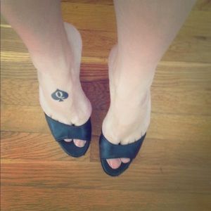 Very worn wedges, women's used shoes size 8 ♠️👠